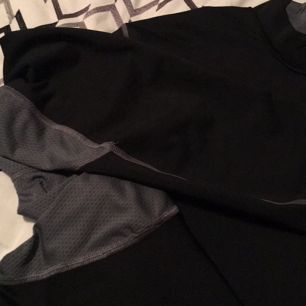 Nike - Picture 5 of 5